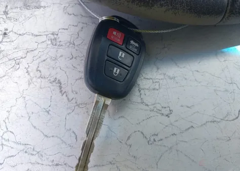 4T1BF1FK5EU301056